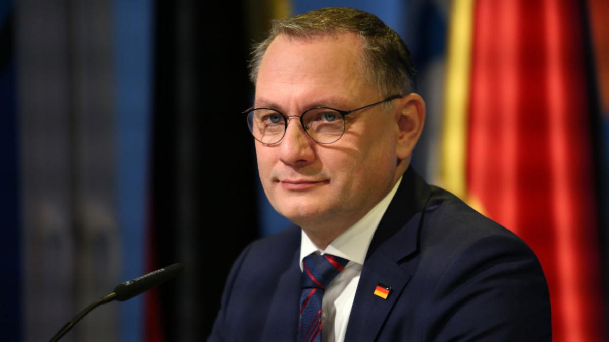Copresedintele AfD Tino Chrupalla va fi prezent la investirea lui Trump Aceasta presedintie va schimba lumea pentru totdeauna