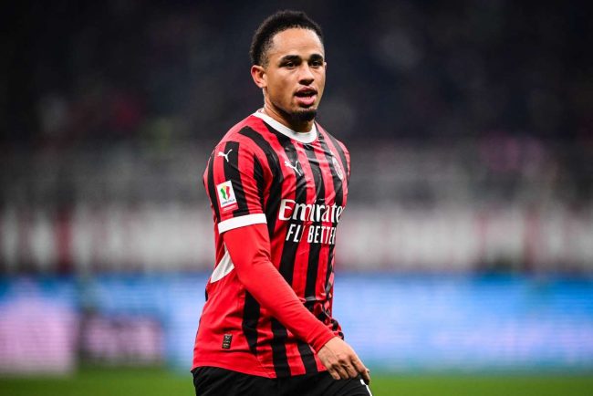 Okafor AC Milan nu trece testele medicale iar RB Leipzig anuleaza transferul