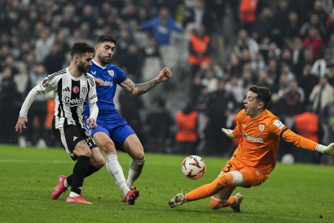 Ole Gunnar Solskjaer a debutat cu dreptul la Besiktas 4 1 cu Athletic Bilbao