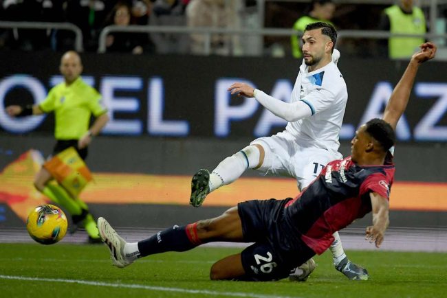 Sub ochii lui Florinel Coman Cagliari pierde acasa cu Lazio