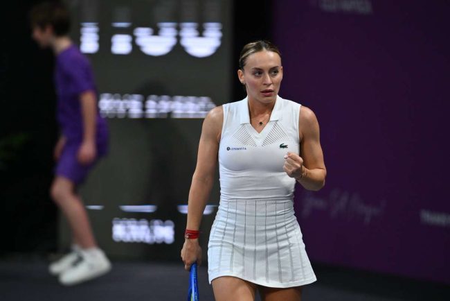 Tenis Tracker Ana Bogdan eliminata in optimi Alcaraz vs Vavassori Sferturile stabilite la Transylvania Open