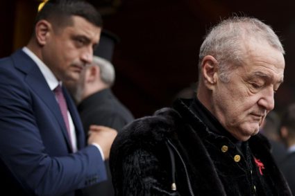 Becali s a suparat pe Simion si anunta Nu il mai sustin Mi a zis sa merg la oi Postul de deputat m a costat 800000 de euro
