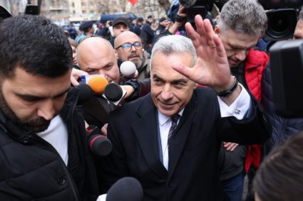 Calin Georgescu afla azi daca scapa de control judiciar