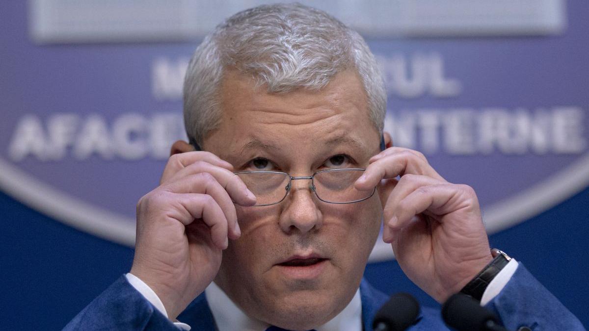 Catalin Predoiu Alegerile prezidentiale din noiembrie au fost viciate pervertite