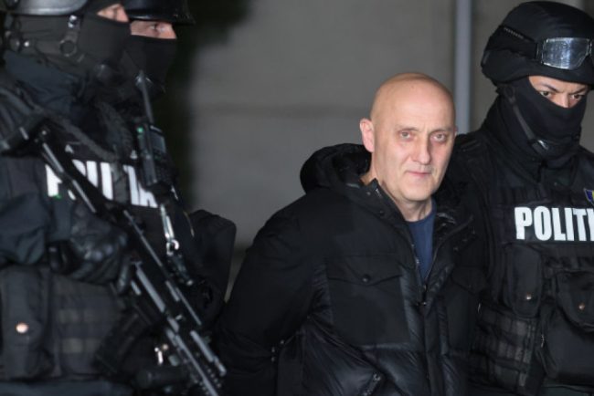 Horatiu Potra si doi barbati arestati in lipsa Decizia Instantei supreme pentru ceilalti 18 complici ai mercenarului