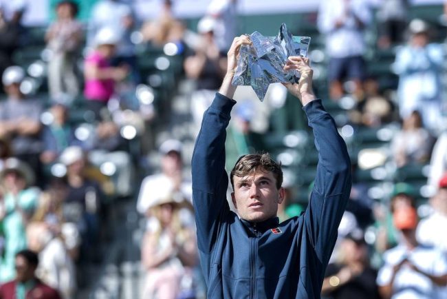 Paradisul Tenisului Turneul Indian Wells stabileste record de prezenta