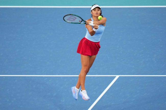Tracker Tenis Paolini avanseaza Raducanu vs Anisimova Gauff vs Linette