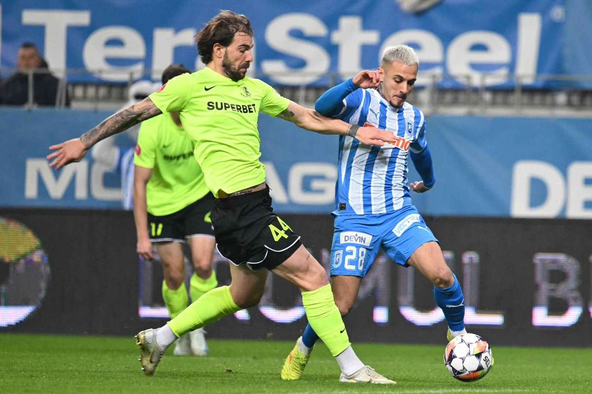 VIDEO Meci intrerupt ocazii mari si spectacol Universitatea Craiova cu Farul