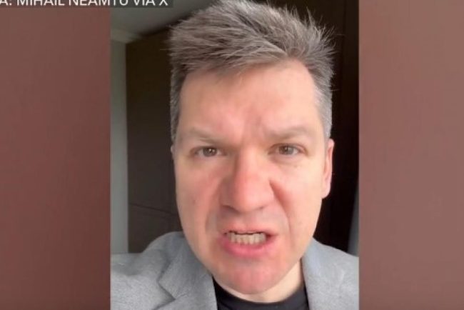 AUR amana iar Mihail Neamtu ramane seful Comisiei de cultura USR a primit bani de la Peschir pentru promovarea lui Georgescu