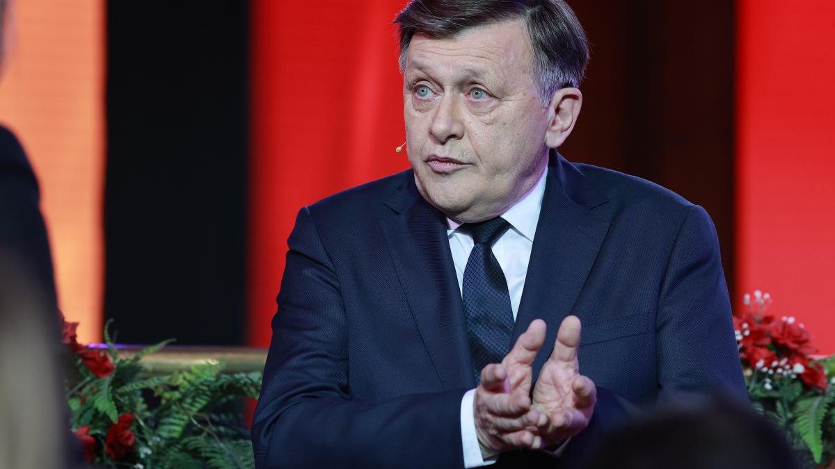 Crin Antonescu Nu pot schimba Guvernul Ciolacu niciun presedinte nu poate