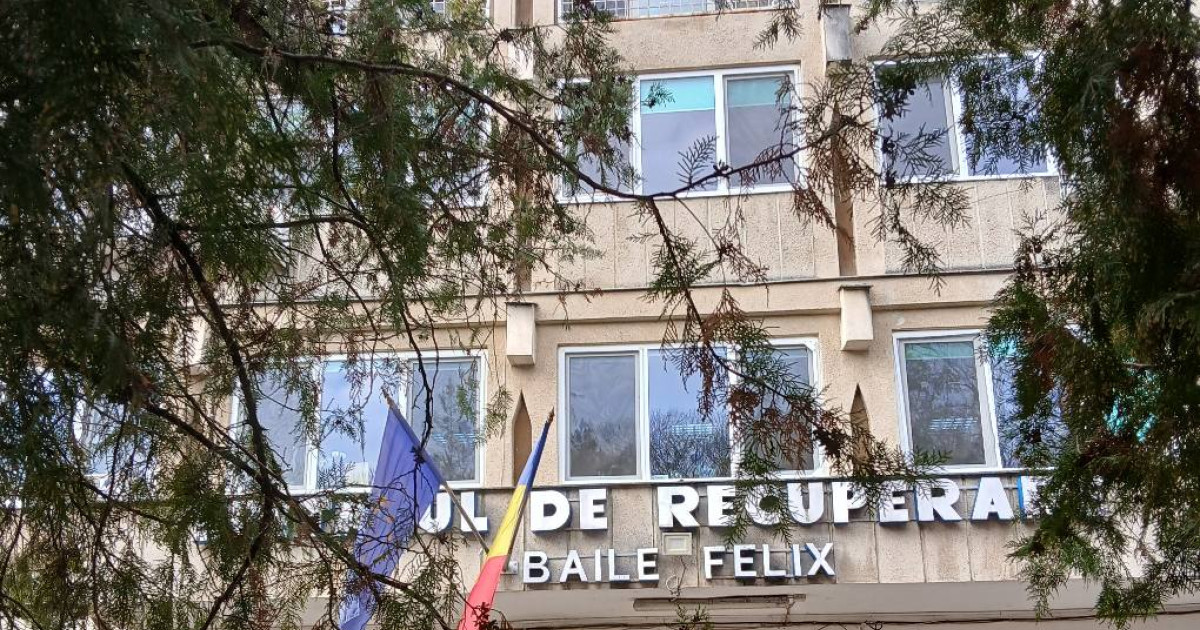 Doi medici de la Baile Felix sub control pentru mita