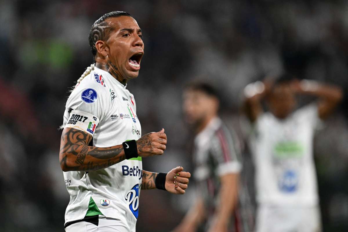 Fostul atacant al FCSB e cel mai bun marcator columbian