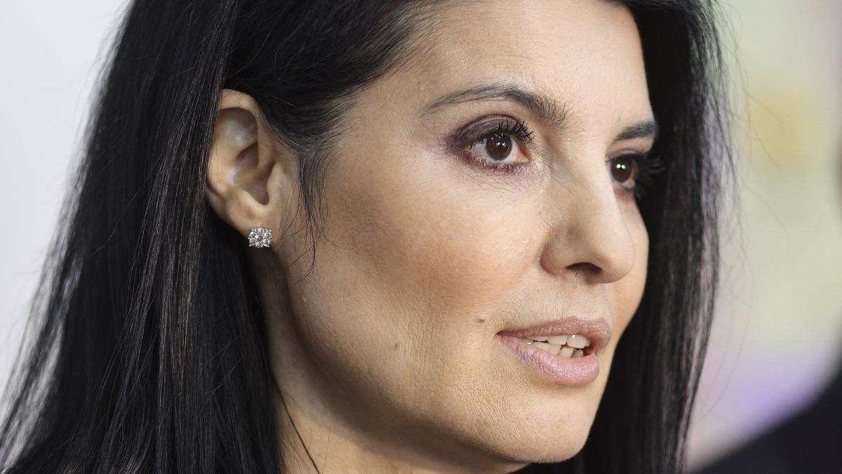 Lavinia Sandru il acuza pe Raed Arafat de manipulare
