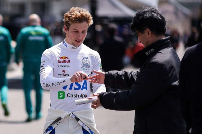 Lawson socat de retrogradarea de la Red Bull