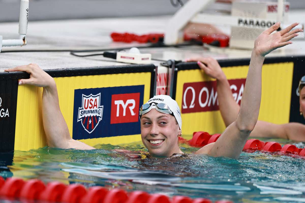 Inotatoarea Gretchen Walsh stabileste record mondial de doua ori