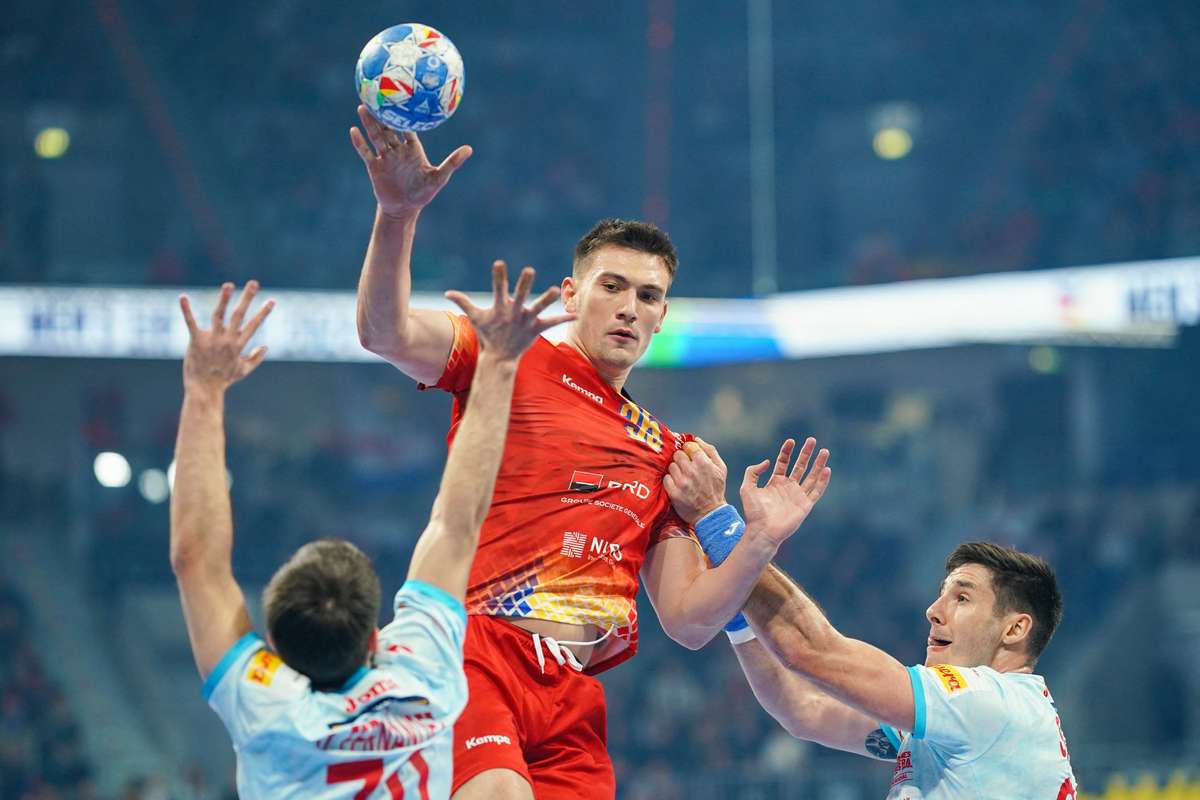 Internaionalul Andrei Buzle a semnant cu Dinamo