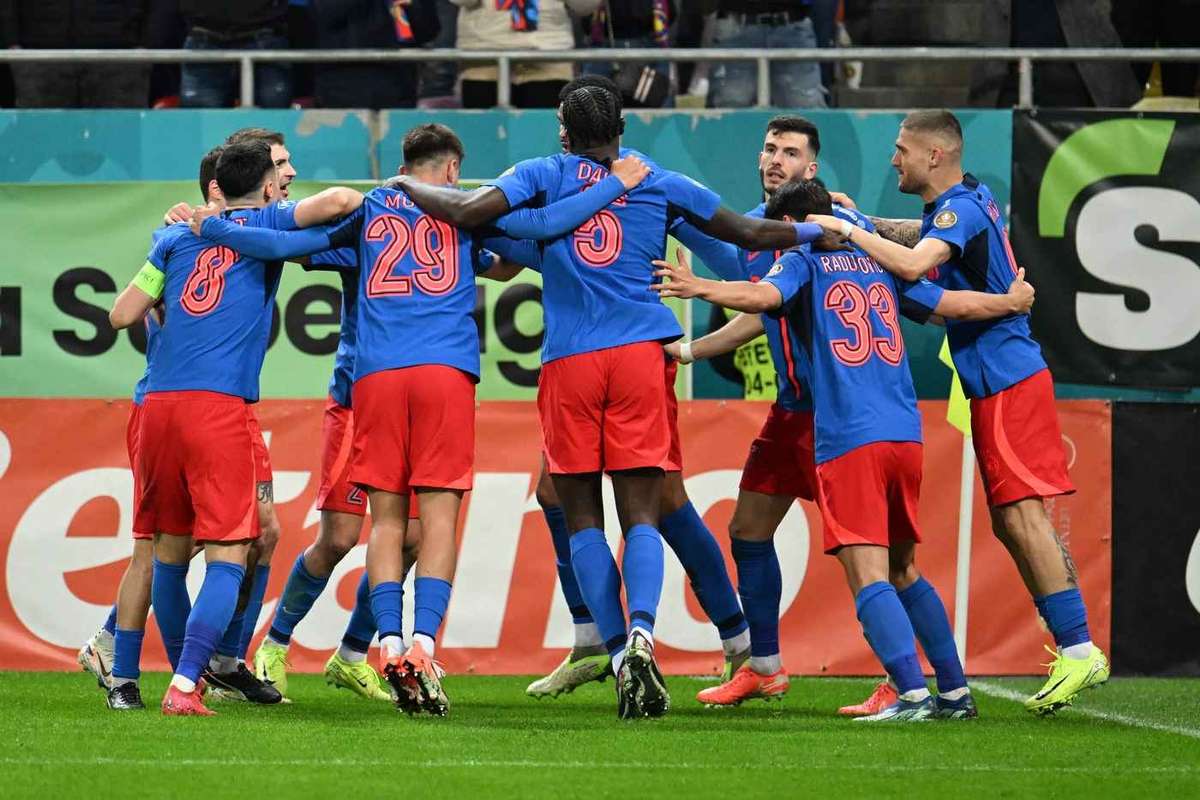 Univ Craiova incurca CFR Cluj FCSB campioana a Romaniei