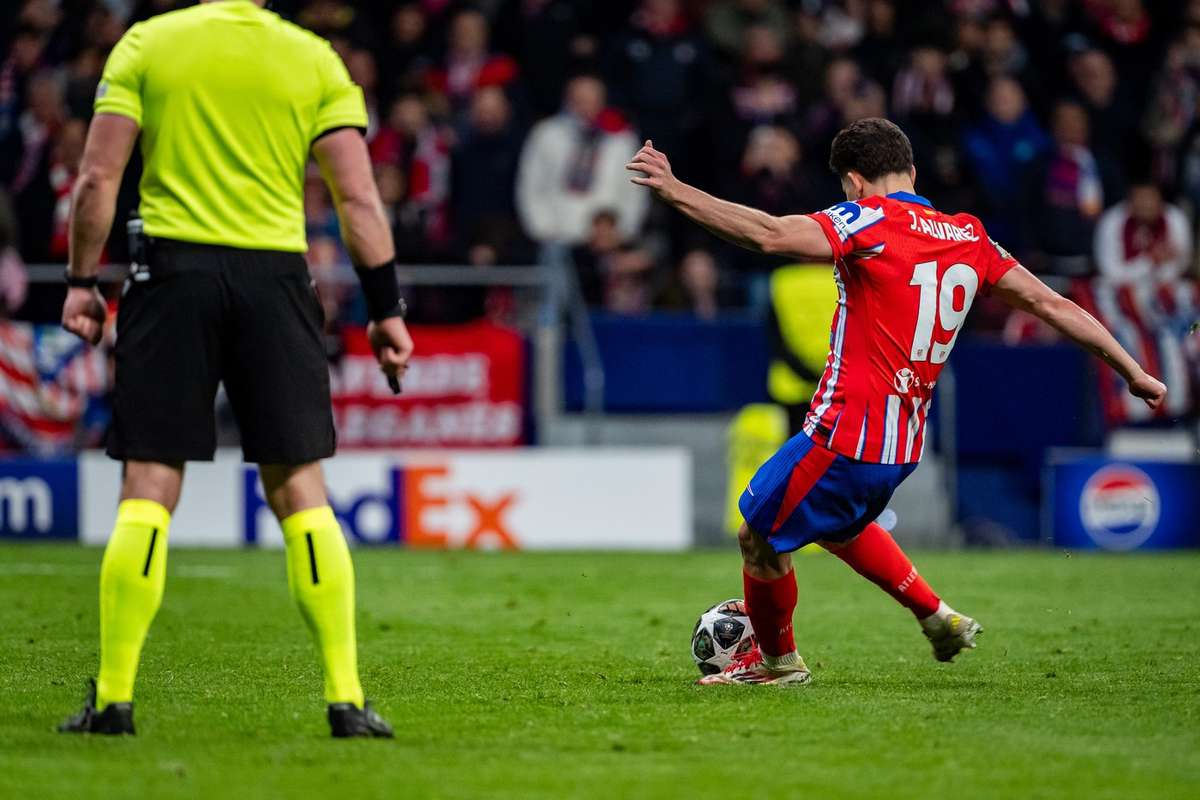 Cazul Alvarez modifica regulamentul penalty urilor inainte de Mondialul Cluburilor