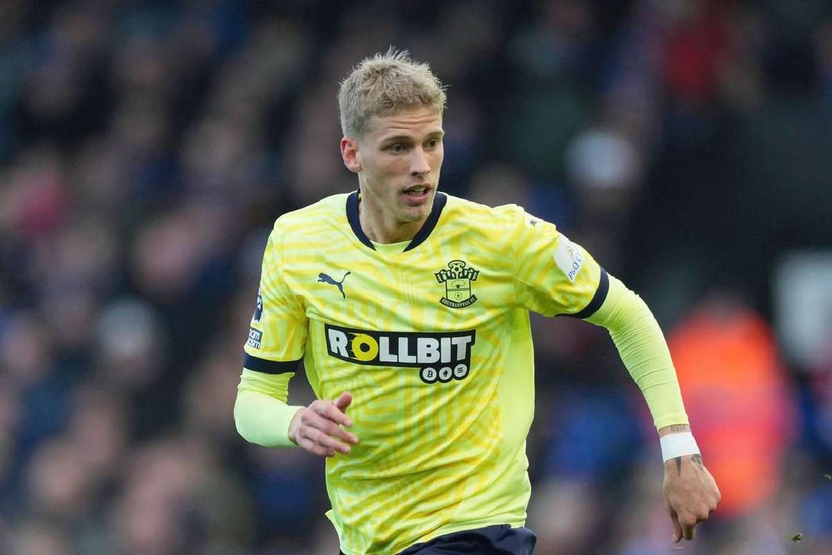 Dan Sucu aduce la Genoa un atacant din Ligue 1