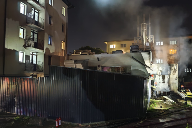 Interventie urgenta la Iasi dupa explozie si incendiu