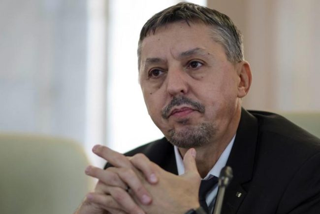 Ministerul Educatiei investeste 128 milioane lei in consilierea scolara