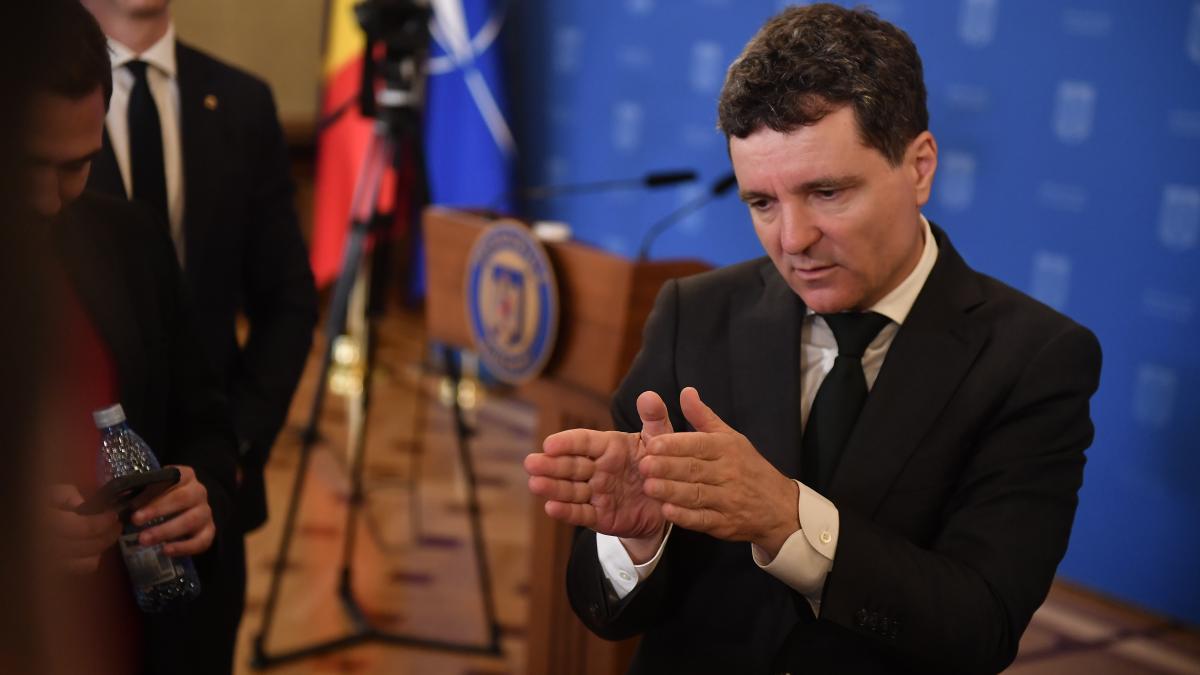 Nicisor Dan va intalni zilnic liderii partidelor