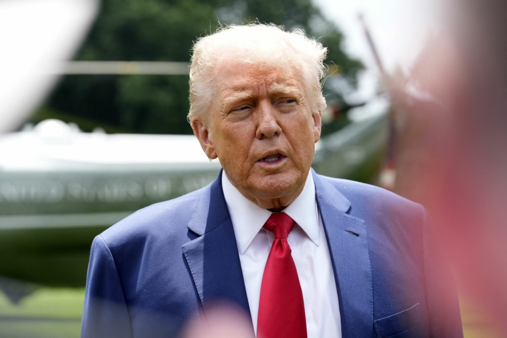 Trump avertizeaza protestele la parada Armatei vor fi contracarate