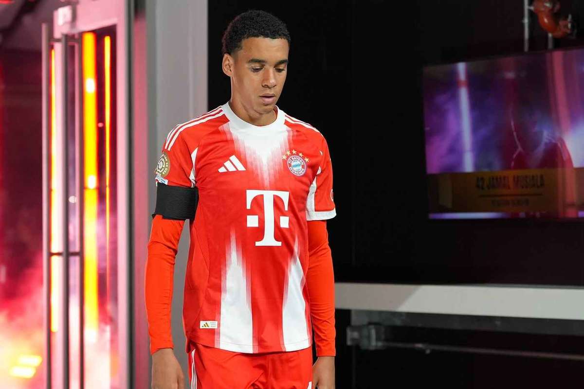 Jamal Musiala a fost operat dupa accidentarea grava cu PSG