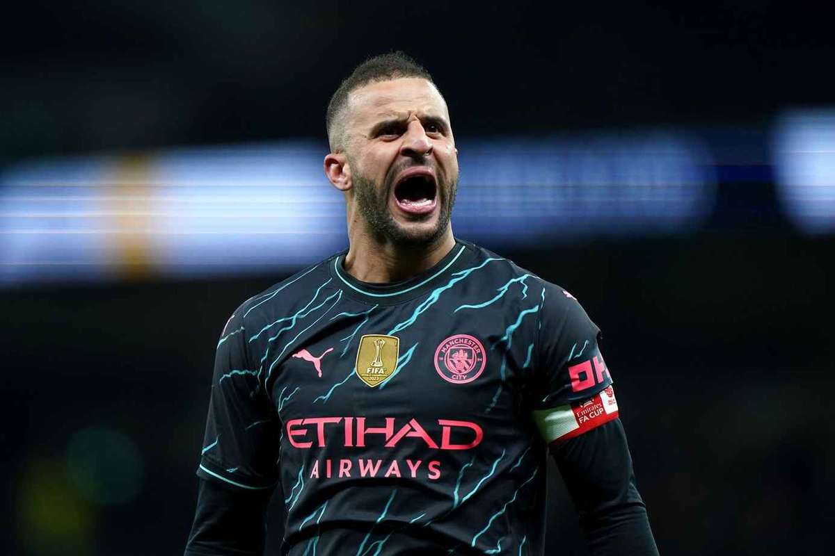Kyle Walker a semnat cu Burnley pentru doi ani