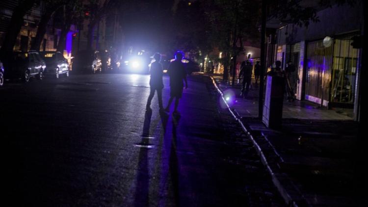 O strada din Cluj Napoca este lasata in intuneric