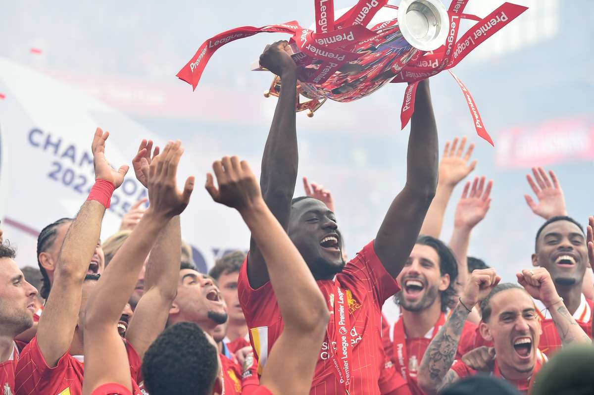 Real Madrid si Liverpool ar putea face o schimbare