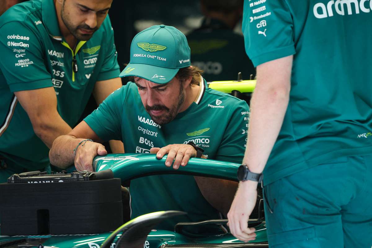 Fernando Alonso sufera o leziune si rateaza antrenamentul din Ungaria