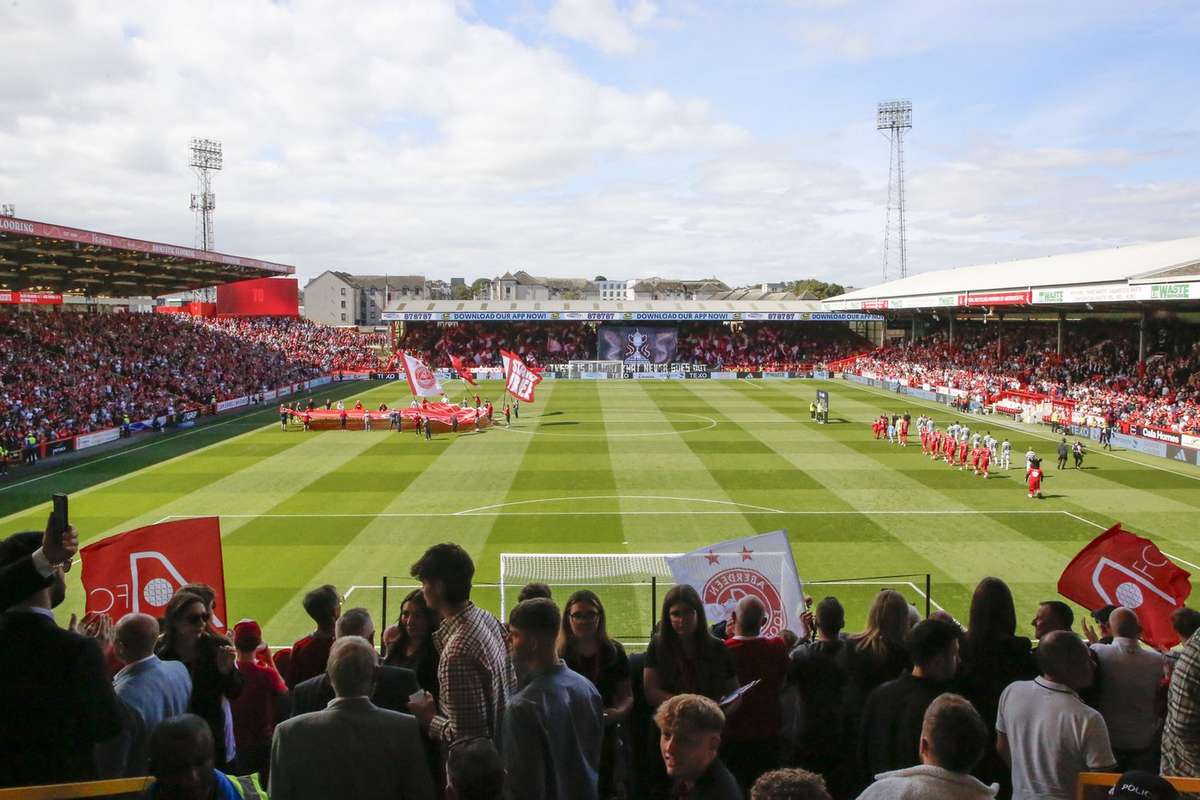 Hai s umplem stadionul Pittodrie pentru meciul tur