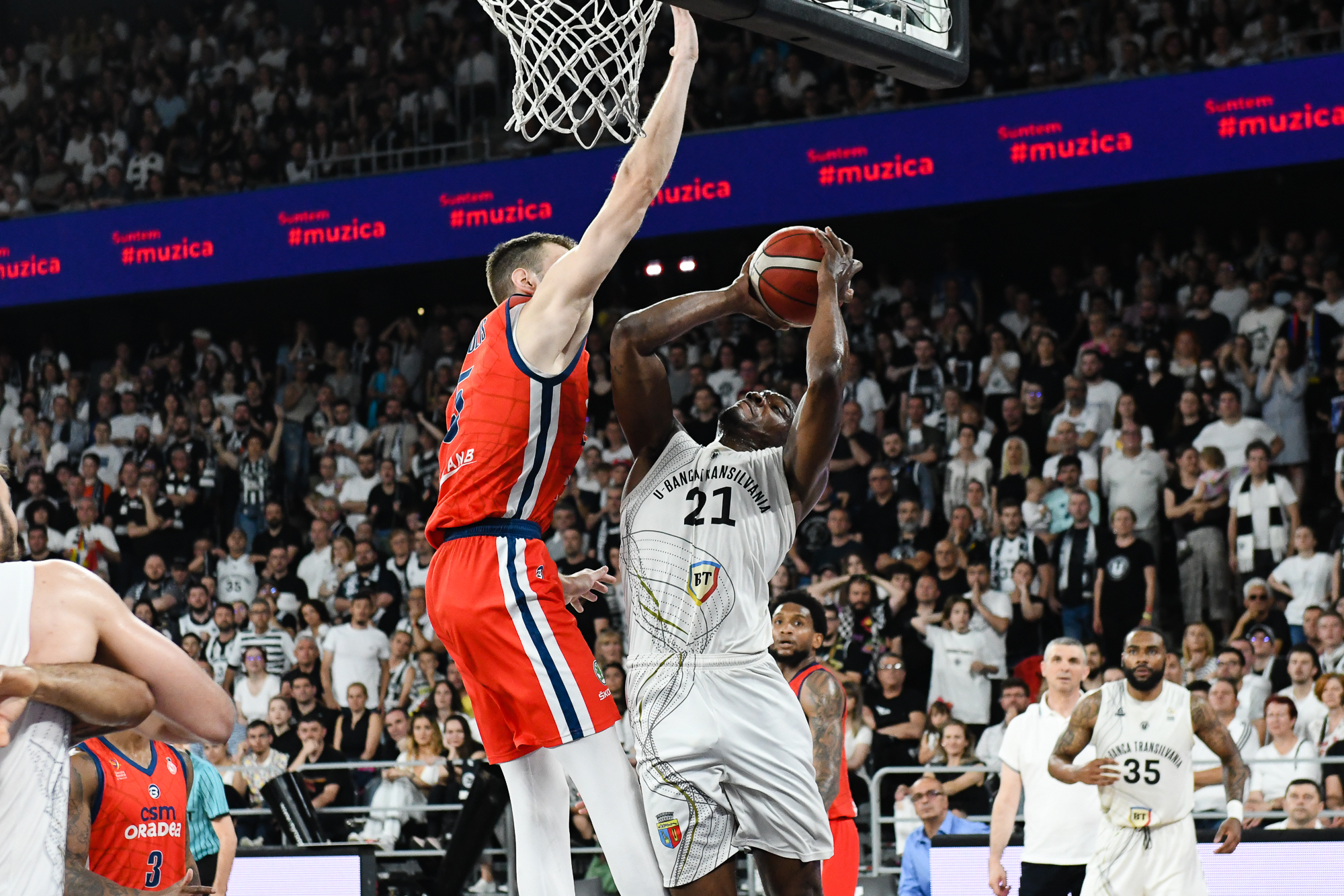 Baschet U BT Cluj meci cu o echipa din ABA League