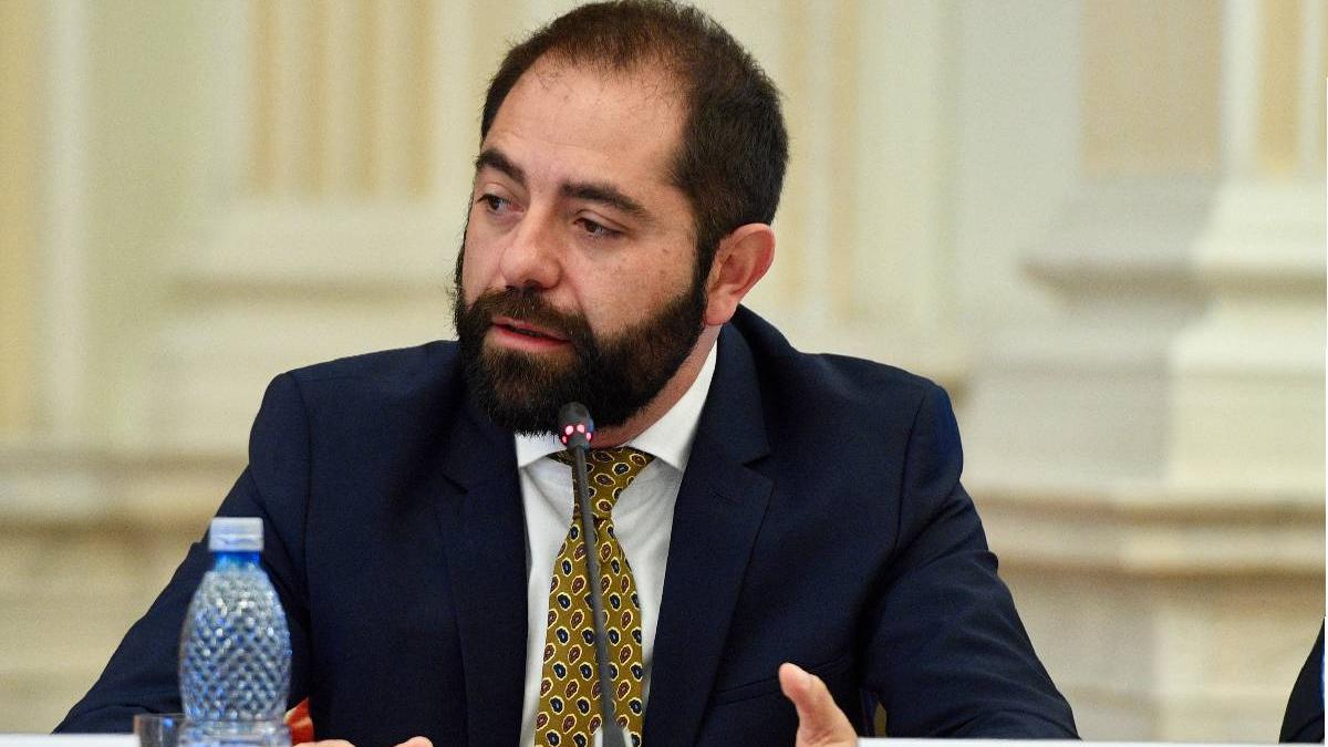 Burnete deranjat de un repros Sa regandim adminstratia pentru epoca cloud