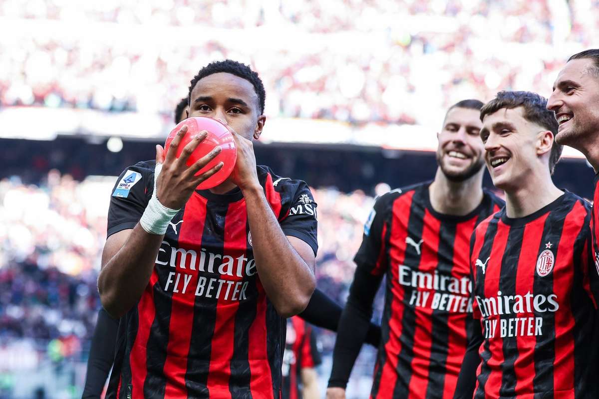 AC Milan depaseste Inter si devine lider in Serie A