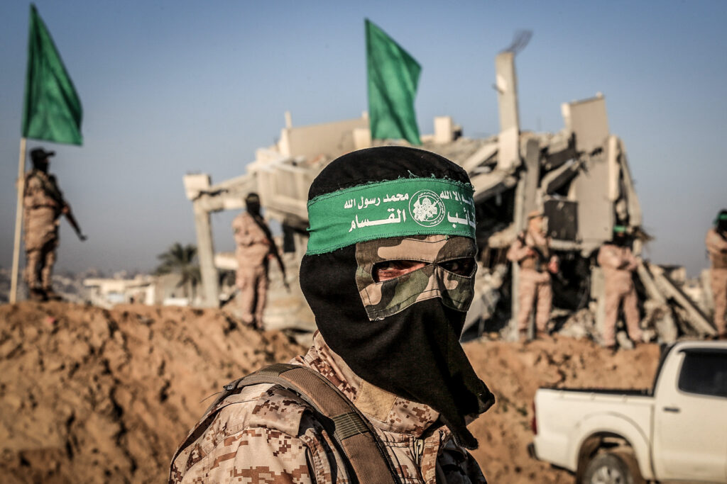 Amnesty International acuza Hamas de crime impotriva umanitatii