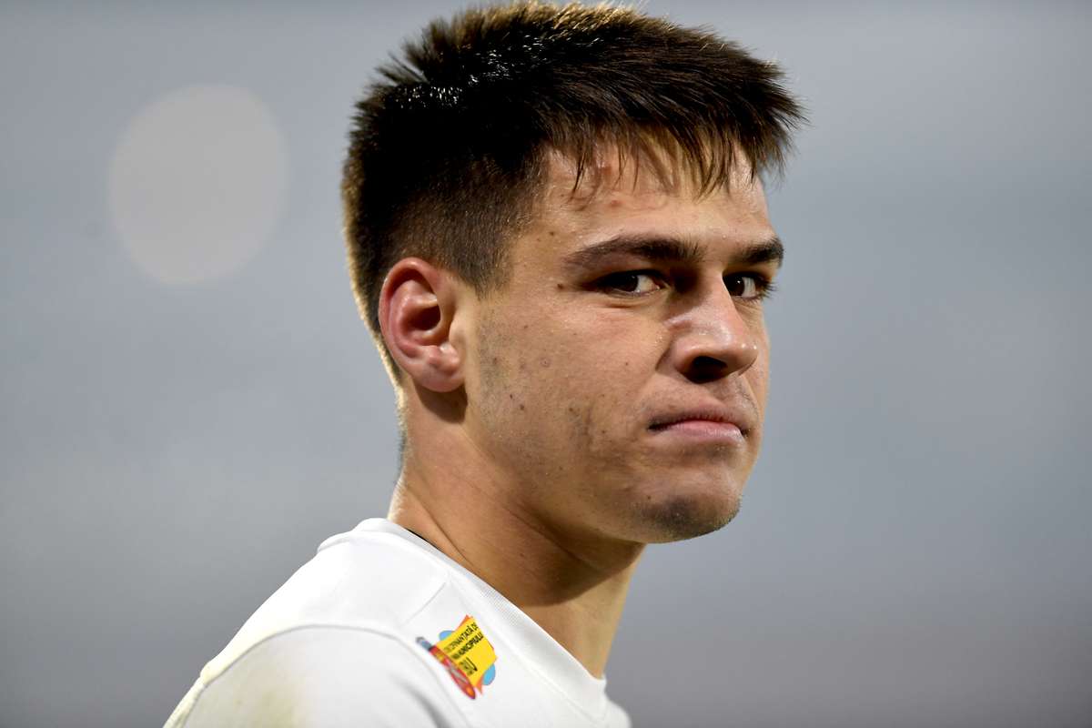 Dinamo tinteste atacantul ce l a impresionat pe Dan Petrescu