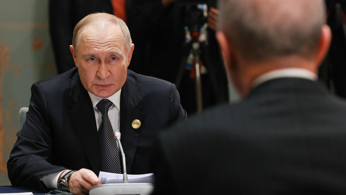 Erdogan i a spus lui Putin ca vrea sa restituie S 400