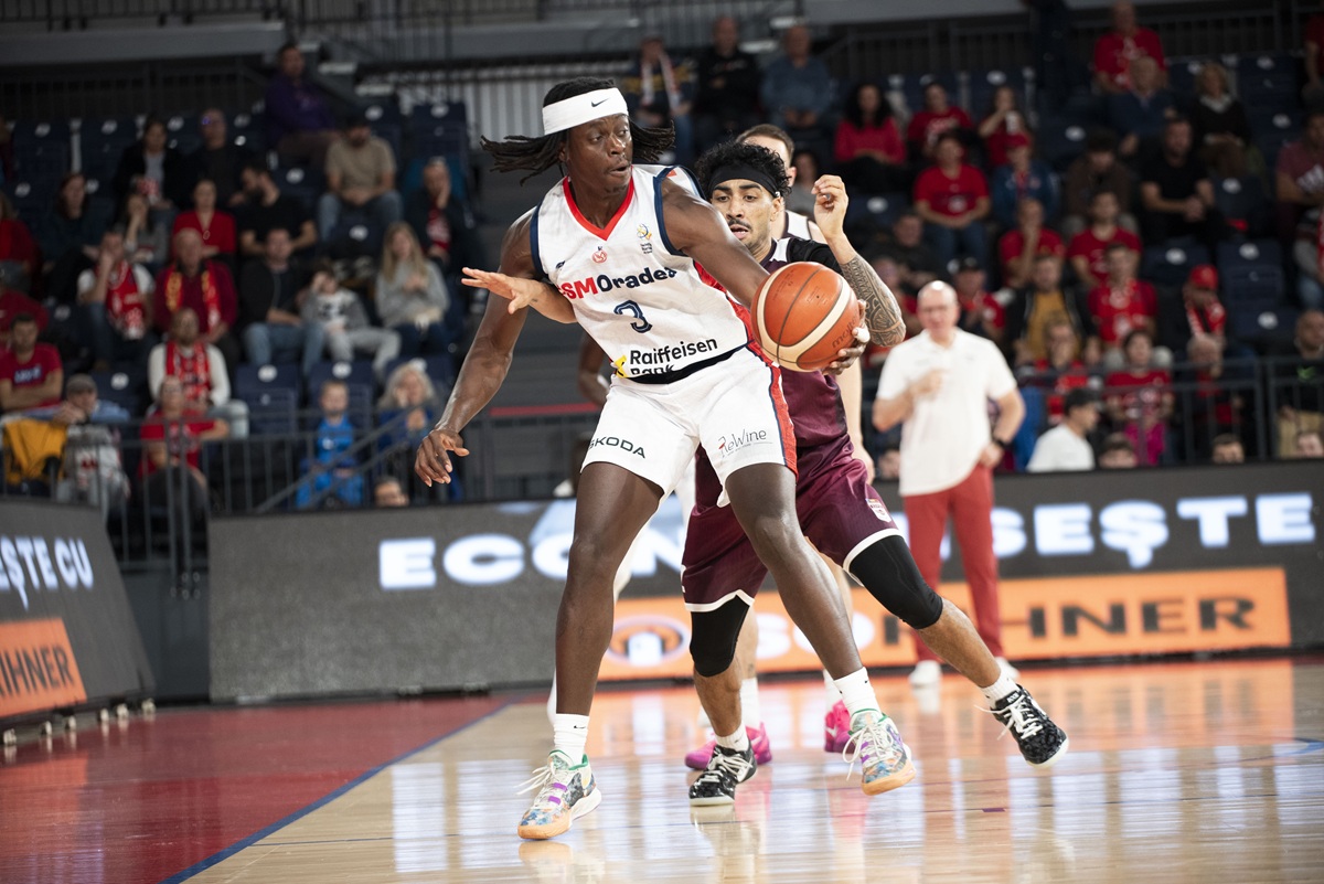 Liga Nationala de Baschet debuteaza luni cu CSM Oradea vs Dinamo