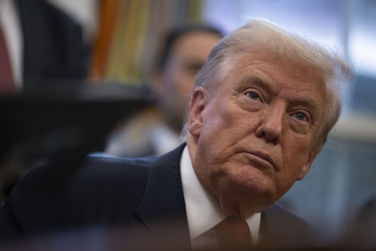 Trump anunta atac asupra zonei de droguri din Venezuela