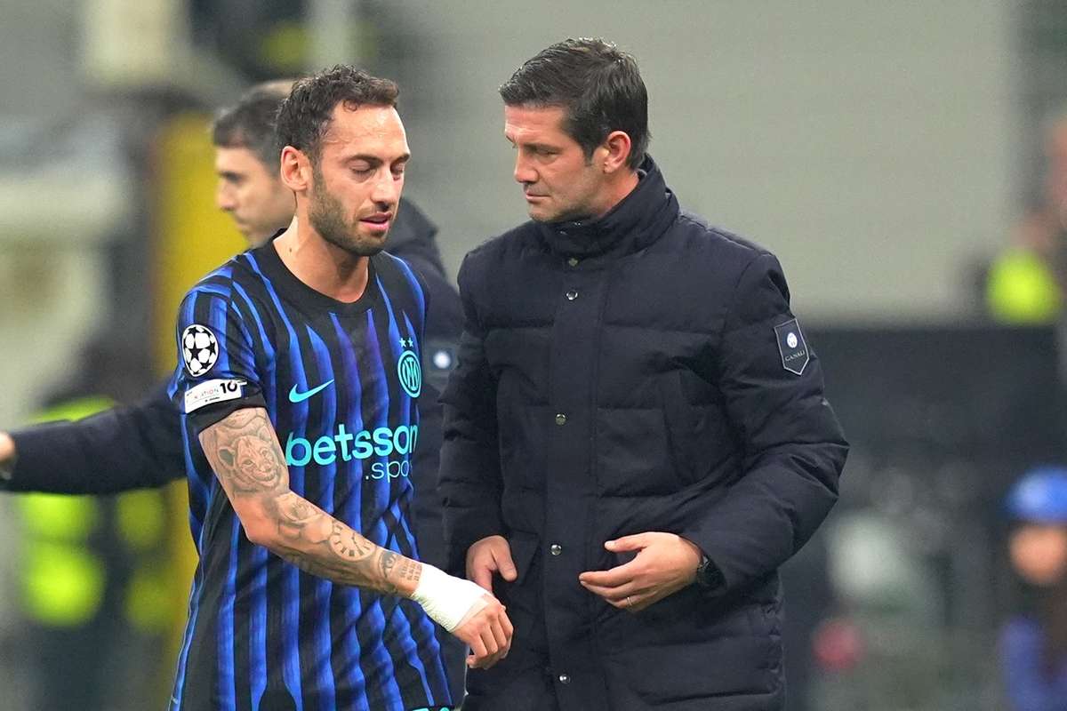 Anuntul lui Inter Calhanoglu indisponibil pentru Chivu