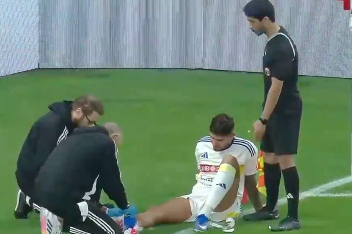 Florinel Coman a iesit accidentat dupa 31 de minute din meciul cu echipa antrenata de Contra