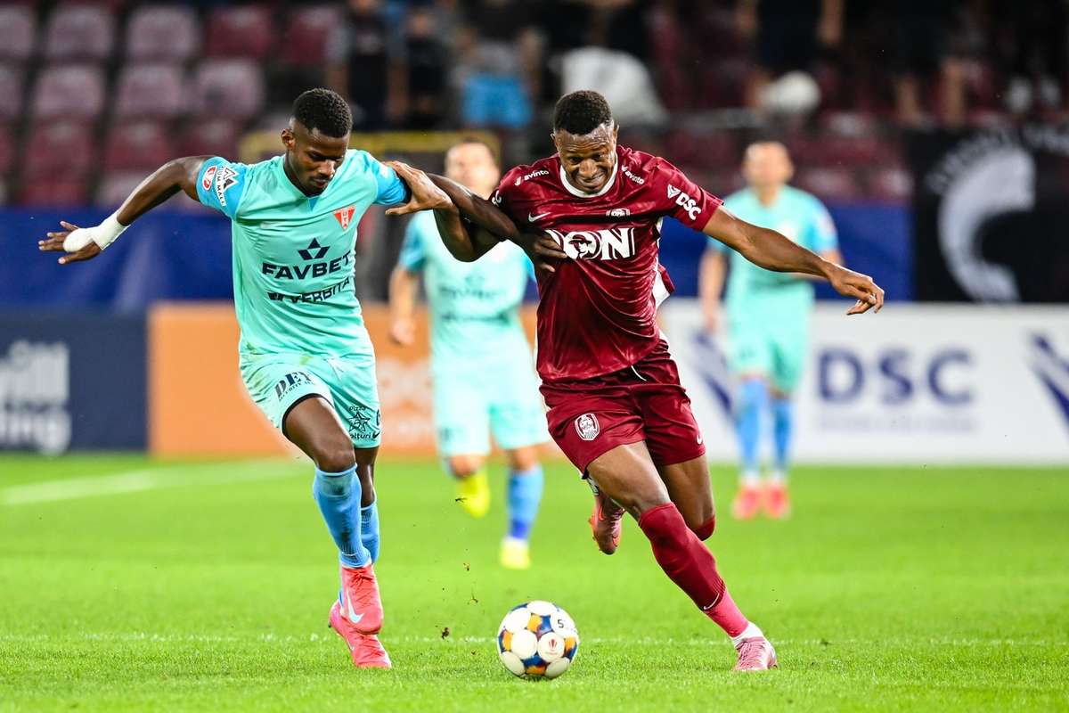 Mohamed Badamosi paraseste CFR Cluj si semneaza cu o noua echipa Bine ai venit