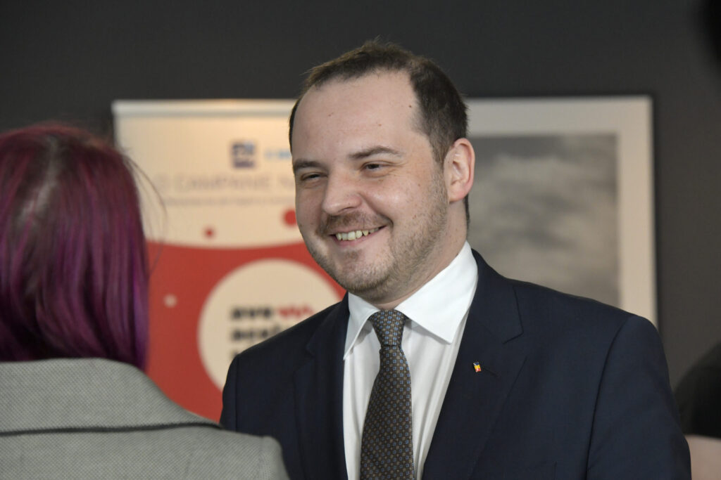 Rogobete anunta programul AP ROBOTICA pentru spitale 1