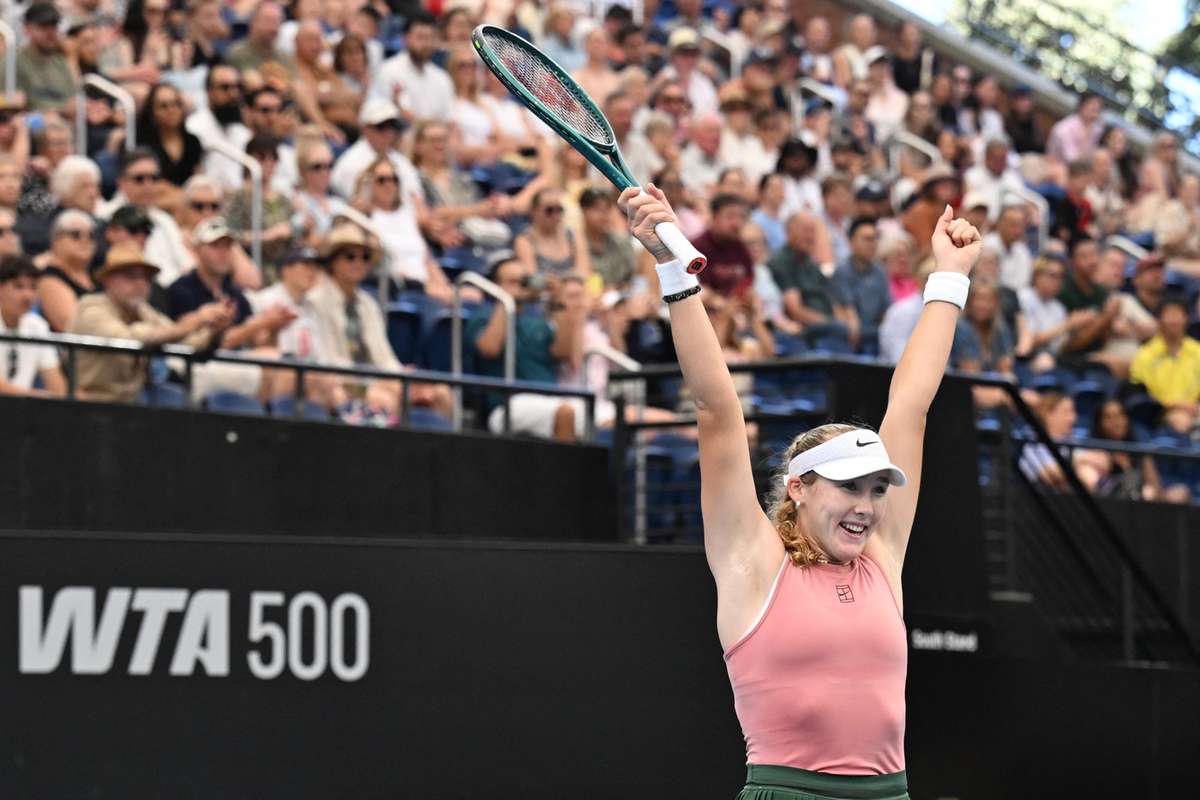 Tracker de Tenis Andreeva castiga la Adelaide Cocciaretto la Hobart si Mensik se impune la Auckland
