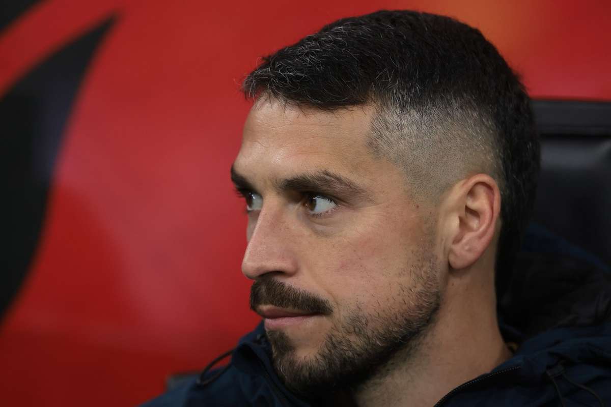 Victorie importanta pentru Genoa Stanciu rezerva dupa penalty ratat