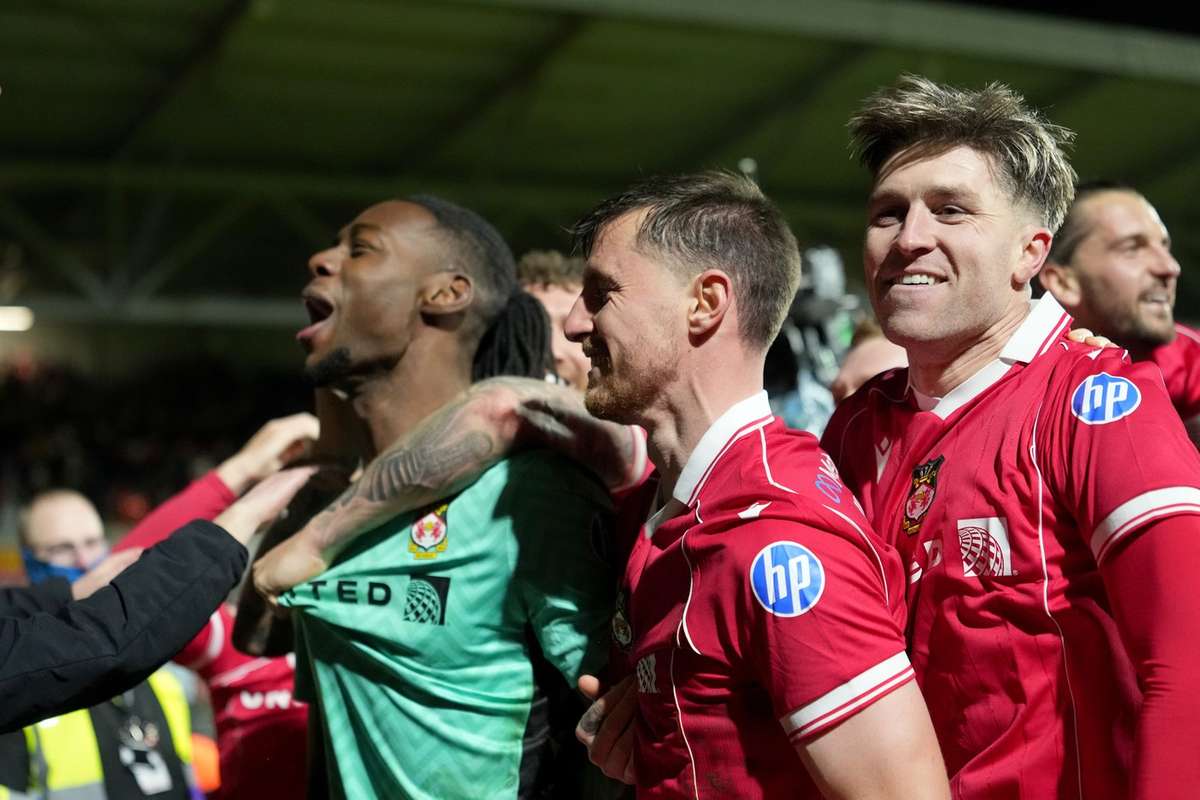 Wrexham invinge Nottingham Forest la penalty uri in Cupa Angliei 1