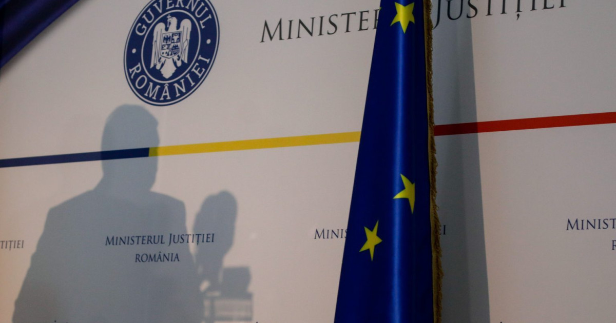 Ministerul Justitiei publica listele procurorilor care indeplinesc conditiile pentru conducerea Parchetului General DNA si DIICOT