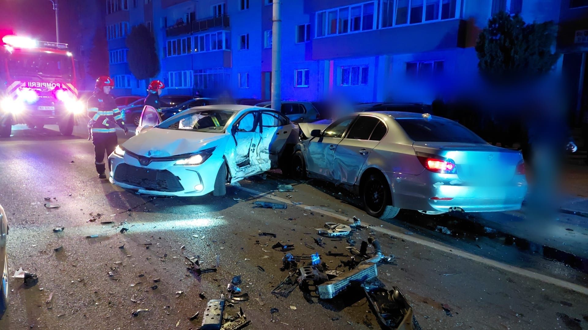Accident pe strada Donath din Cluj Napoca Doi barbati au fost spitalizati in urma coliziunii dintre doua autovehicule